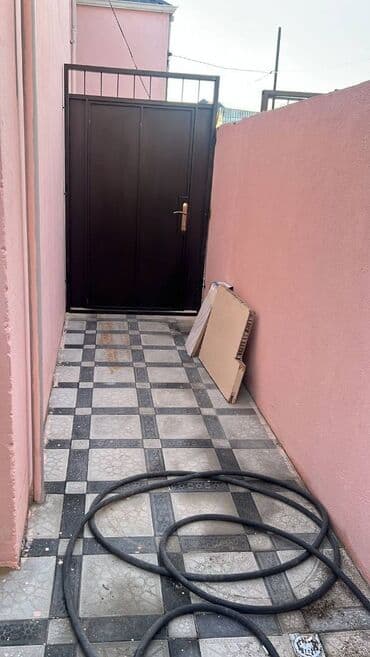 yeni evlər: 100 kv. m, 2 otaqlı, Kanalizasiya, Kombi, Qaz — 10