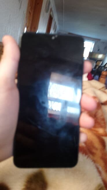 samsung s10 ekran: Samsung Galaxy A10 — 1