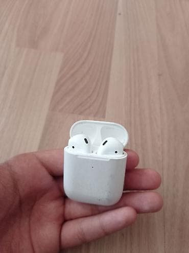 Bluetooth TWS qulaqlıq (şarj qutusu ilə) - Dizayn: Ağ rəng, kompakt lalafo.az -da Bluetooth TWS qulaqlıq (şarj qutusu ilə) - Dizayn: Ağ rəng, kompakt