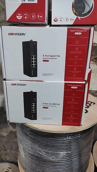Hikvision Pro-Series 8-Port PoE Switch - Model: Gigabit Unmanaged PoE
