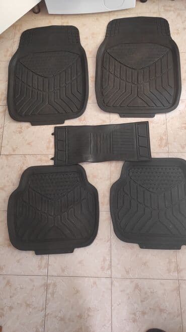 грузовые шины 385: Коврик, Б/у, Резина, UNIVERSAL, Самовывоз — 1