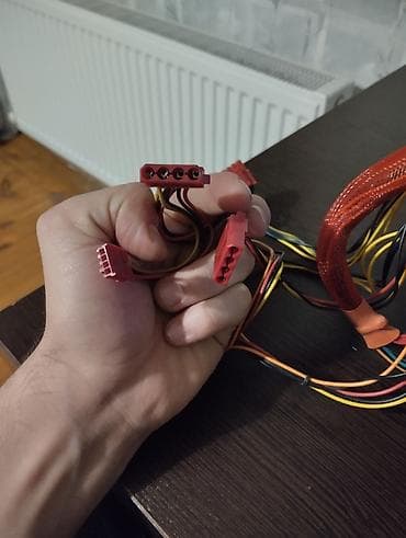 Planşetlər: Salam qida bloku satıram mənə daha güclüsü lazım olduğu üçün satıram — 4