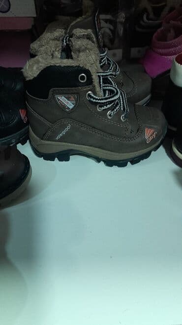 20 manata cixiram: Uşaq üçün qış botu - Model: ABY Kids (etiketdə “ABY”/“AX sport” — 1