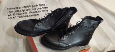 sapaskiler: - Qadın botları, qara rəng. - Model 1: Stud və pərçim detallı, yan — 2