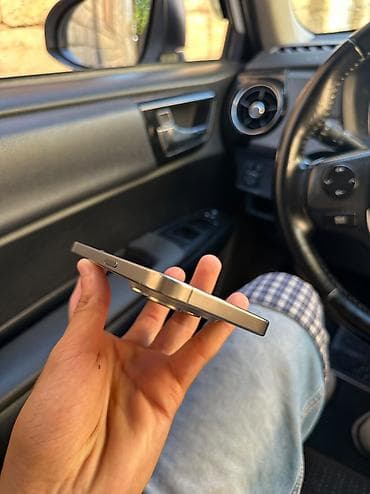 mini 6 ipad: IPhone 15 Pro, 256 GB, Natural Titanium, Face ID — 5