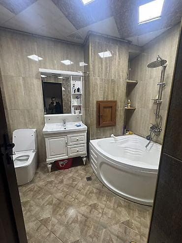 ecemide satilan evler kohne tikili: Əhmədli, 5 otaqlı, Yeni tikili, m. Həzi Aslanov, 150 kv. m — 4