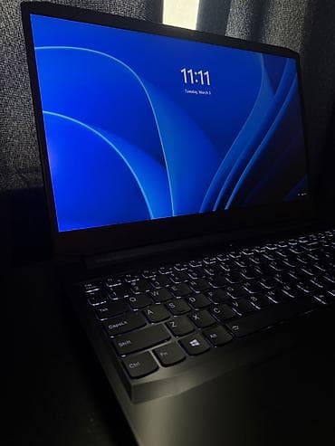 Shexsi istifade etdiyim noutbuk satilir. Hech bir problemi yoxdur, tam — 3
