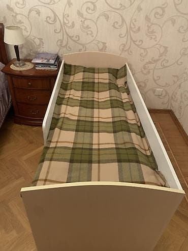 tek kravat islenmis: Oğlan və qız üçün, Çarpayı, Matras ilə, Siyirməli — 3