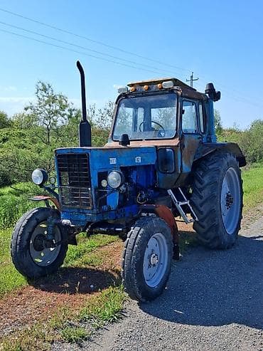 traktor şinleri: MTZ-82 “Belarus” təkərli traktor Xüsusiyyətlər: - Güc: təxminən 80 — 1