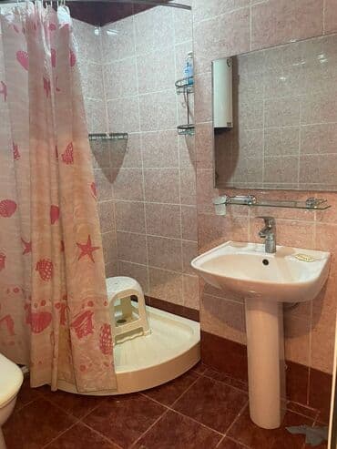 nabran kirayə: Yasamal rayonu,İnşaatçılar metrosu,Üç tac-yaşayış kompleksində(TRİ — 3