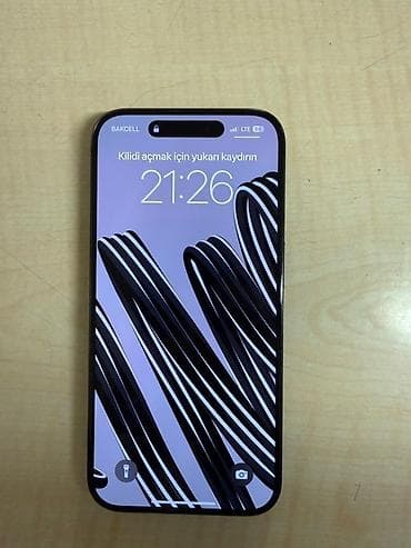 iphone se 2020 qiymeti: IPhone 15 Pro, 128 GB, Qara, Face ID — 2