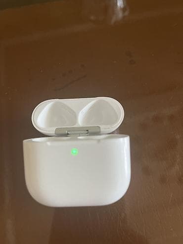 isti: Simsiz şarj cihazı Apple — 1