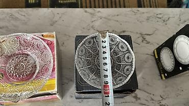 tort bezemek: Tort və şiriniyyat qabı, Şüşə, Çexiya — 8