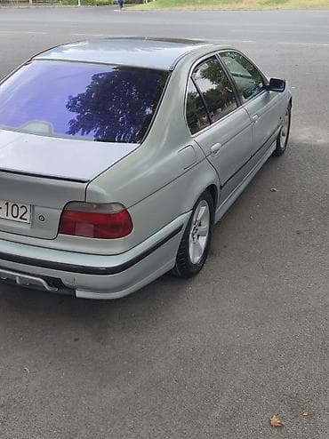 nissan skyline r34: BMW 5 series: 2.8 l | 1996 il Sedan — 7