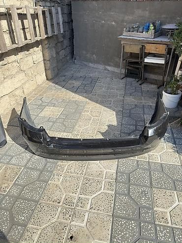 Lada Granta Fl buferi yüngül zədələri var üstdən çıxma zavod buferdi — 1