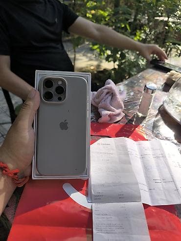 iphone 14 mini: IPhone 14 Pro, Gümüşü, Face ID — 3