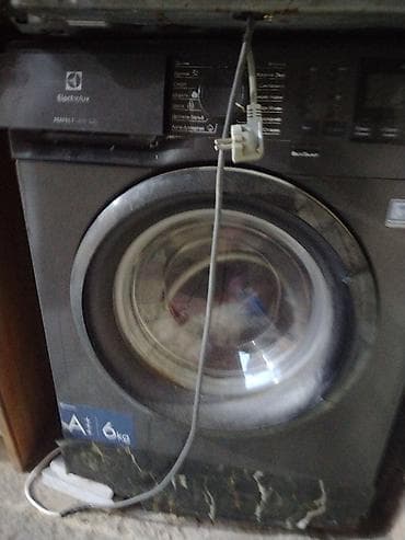 Paltaryuyan maşın Electrolux, 6 kq, İşlənmiş, Avtomat, Qurutma var, Ödənişli çatdırılma — 2