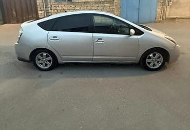 avto maşın: Toyota Prius: 1.5 l | 2009 il Hetçbek — 3