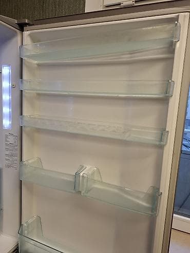 Soyuducular: Yeni 2 qapılı Panasonic Soyuducu Satılır, rəng - Gümüşü, Təkərli — 4