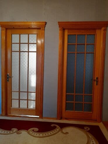 qapı qlazoku: Yataq otağı üçün İşlənmiş Otaq qapısı Tac ilə, Ödənişli quraşdırma, Ünvandan götürmə — 1