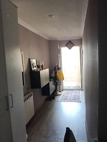 Ev üçün mebel: Mebel dəsti – yataq otağı və qonaq otağı üçün Yataq otağı: - Yumşaq — 7