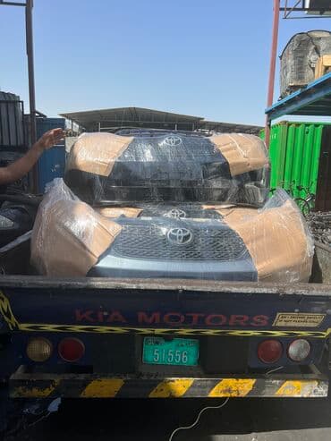 ön bufer: Toyota Corolla, 2008 il — 2