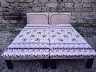 bos qutu satisi: Təzə çarpayılar. 1 nəfərlik çarpayılar 60manat. 2 nəfərlik taxt — 22