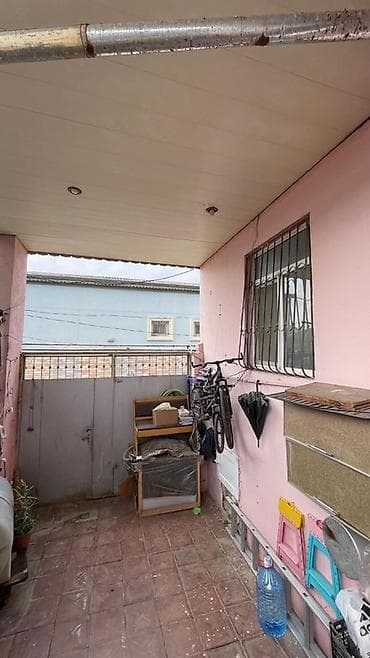 gunesli kiraye ev: Binəqədinin mərkəzi 182 saylı məktəbə 50metr məsafədə,hər bir şəraitli — 9