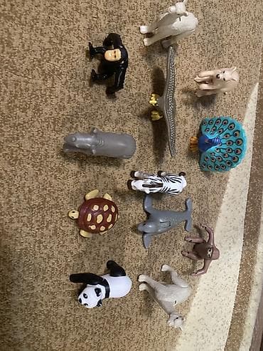 sirin meymun sekilleri: Fiqur, Plastik — 3