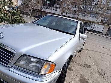 prado disk teker: Mercedes-Benz C-Class: 2.2 l | 1997 il Sedan — 2