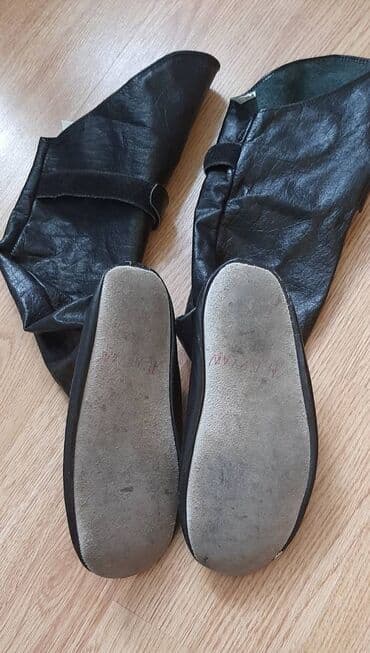 uşaq üçün işıqlı krosovkalar: Milli rəqs ilə məşqul olan uşaq üçün sapojki. Ölcü 21 sm. Təmiz — 4