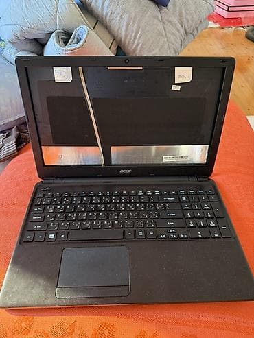 Acer Aspire E1 Series noutbuk Model: E1-532-29552G50Mnkk (Model No