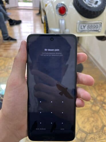 ikinci el redmi note 12: Redmi 12, 64 GB, rəng - Qara, Qırıq — 1