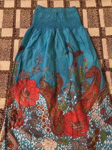 çəhrayı qadın ətəkləri: Ətəklər — 1