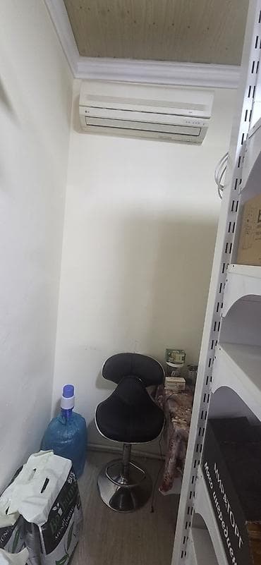 Птицы: Nizami rayonu 214 saylı məktəblə üzbəüz 30 kv.m çağaza arendaya — 7