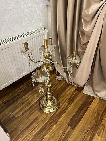 samdamlar: Zərif dizaynda podstvolu şamadan (kandelabr) - Material: parlaq — 3