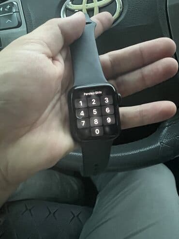qmax saat: İşlənmiş, Smart saat, Apple, Suya davamlı, rəng - Qara — 2