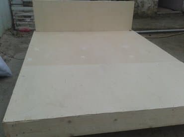 Sifarişlə rəflər: Taxt kravat teze bir ve iki neferlik hazirlari var catdrilmasi — 2