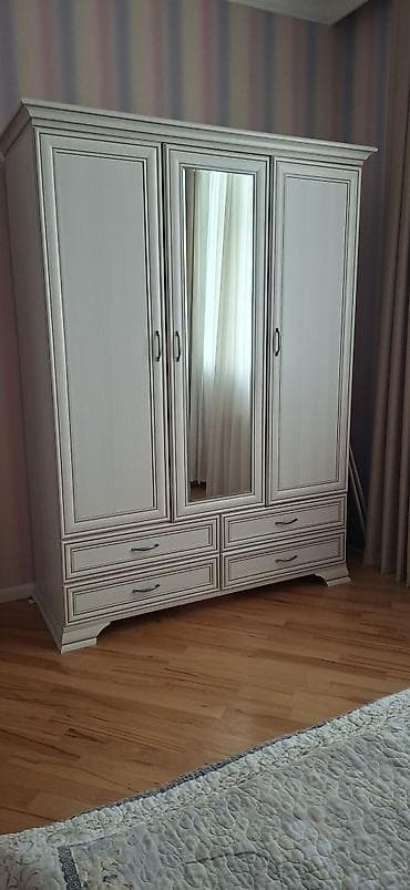 İkinəfərlik çarpayı, Dolab, İşlənmiş