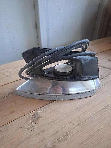 Elektrik ütü - Klasik tip quru ütü - Geniş, parlaq metal altlıq – lalafo.az -da Elektrik ütü - Klasik tip quru ütü - Geniş, parlaq metal altlıq –