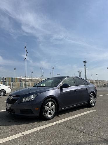 aveo chevrolet 2013: Chevrolet Cruze: 1.4 l | 2013 il 208000 km Sedan — 3