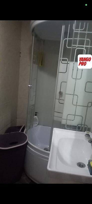 su ceni islenmis: Üstü açıq kabina, Künc üçün — 2