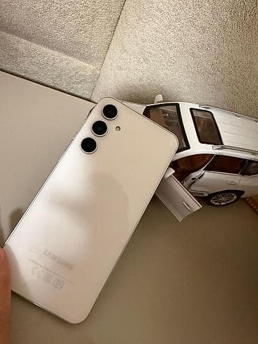 nikon d90 objektive: Samsung Galaxy S23 FE, 256 GB, rəng - Ağ, İki sim kartlı — 6