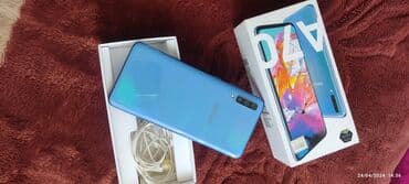 samsung a70 orjinal ekran: Samsung Galaxy A70, 128 ГБ, цвет - Голубой, Две SIM карты — 3