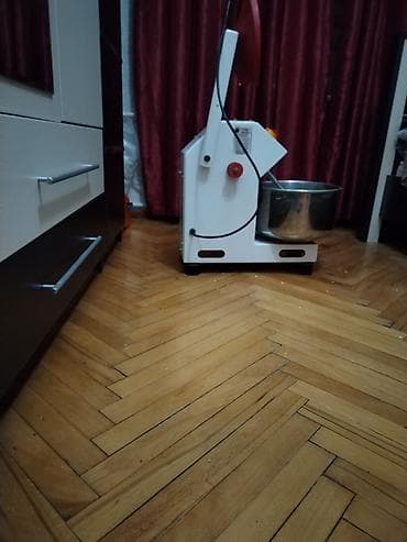 İstehsal avadanlığı: 5 kiloluq un üçün enerjiyə qə aətli istifadəli Super Mixer, xəmir — 8