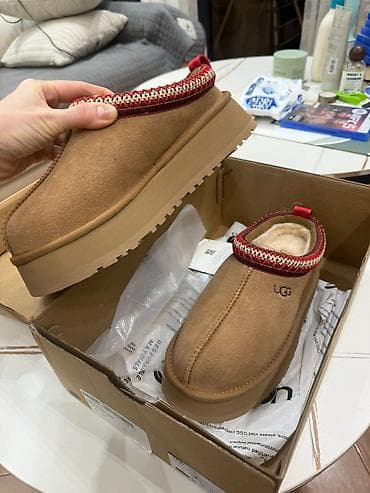 Şəxsi əşyalar: Uqqilər, Ölçü: 37, Yeni — 2