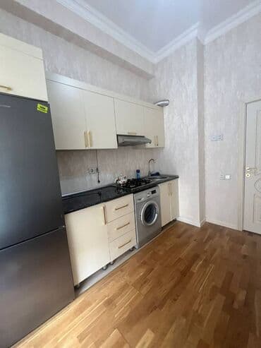 sumqayıtda 2 otaqlı mənzillər: Sumqayıt,Bulvar ərazisində,10 mərtəbəli binanın,9-cu mərtəbəsində,2 — 7