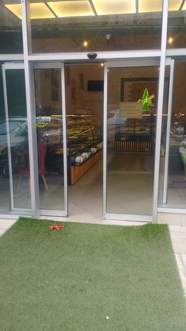 plasik pencere: Plasti̇k şəbəkəli̇ qapi pəncərə si̇fari̇şi̇. Kəyfi̇yyatli̇ — 9