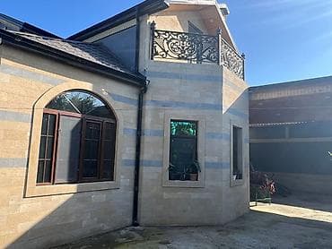 3 sot torpaq: Satış üçün həyət evi Ünvan Zabrat1 - Memarlıq: İki mərtəbəli, fasadı — 1