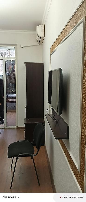 6 cı mikrorayon sumqayıt: Salam alekum 4 mk erazidinde tam yolun kenarinda insanlarin cox gedis — 5